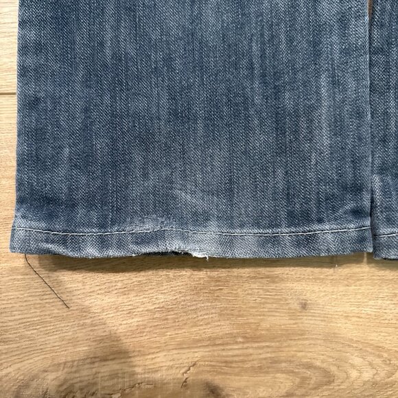 Levis 511 Slim Straight Leg Jeans Womens 16 Blue Dark Wash Mid Rise Zip 28 X 28 - Picture 5 of 14